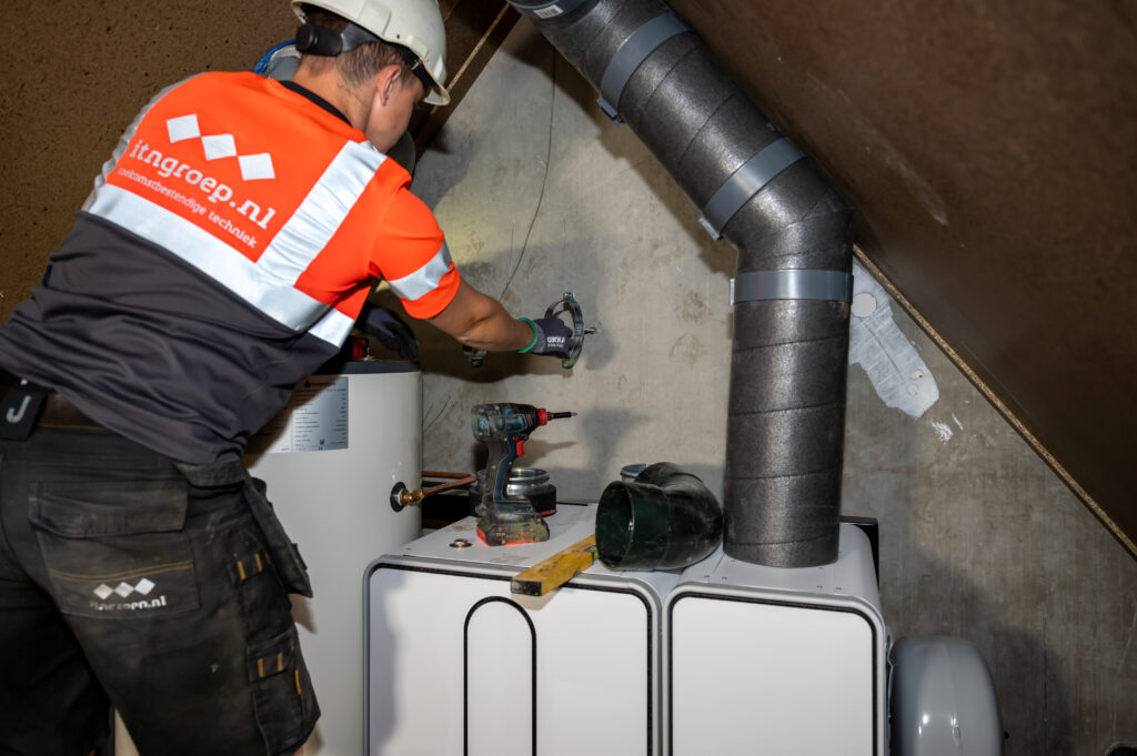 servicemonteur installatietechniek, 
service monteur installatietechniek,
werken als service monteur
